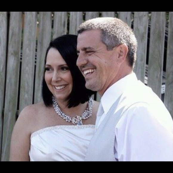 Meet Your Posher, Kathi - Picture 2 of 4